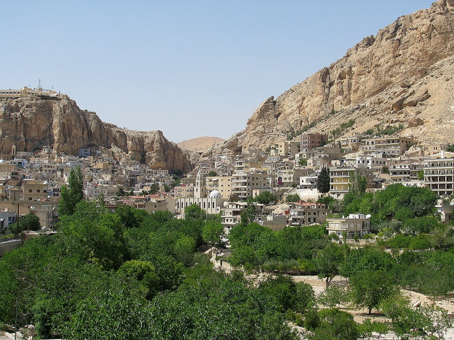 homage-to-syria-maaloula-glimpses-of-the-world